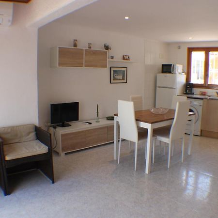 Agi Port De Rosas Apartment Luaran gambar