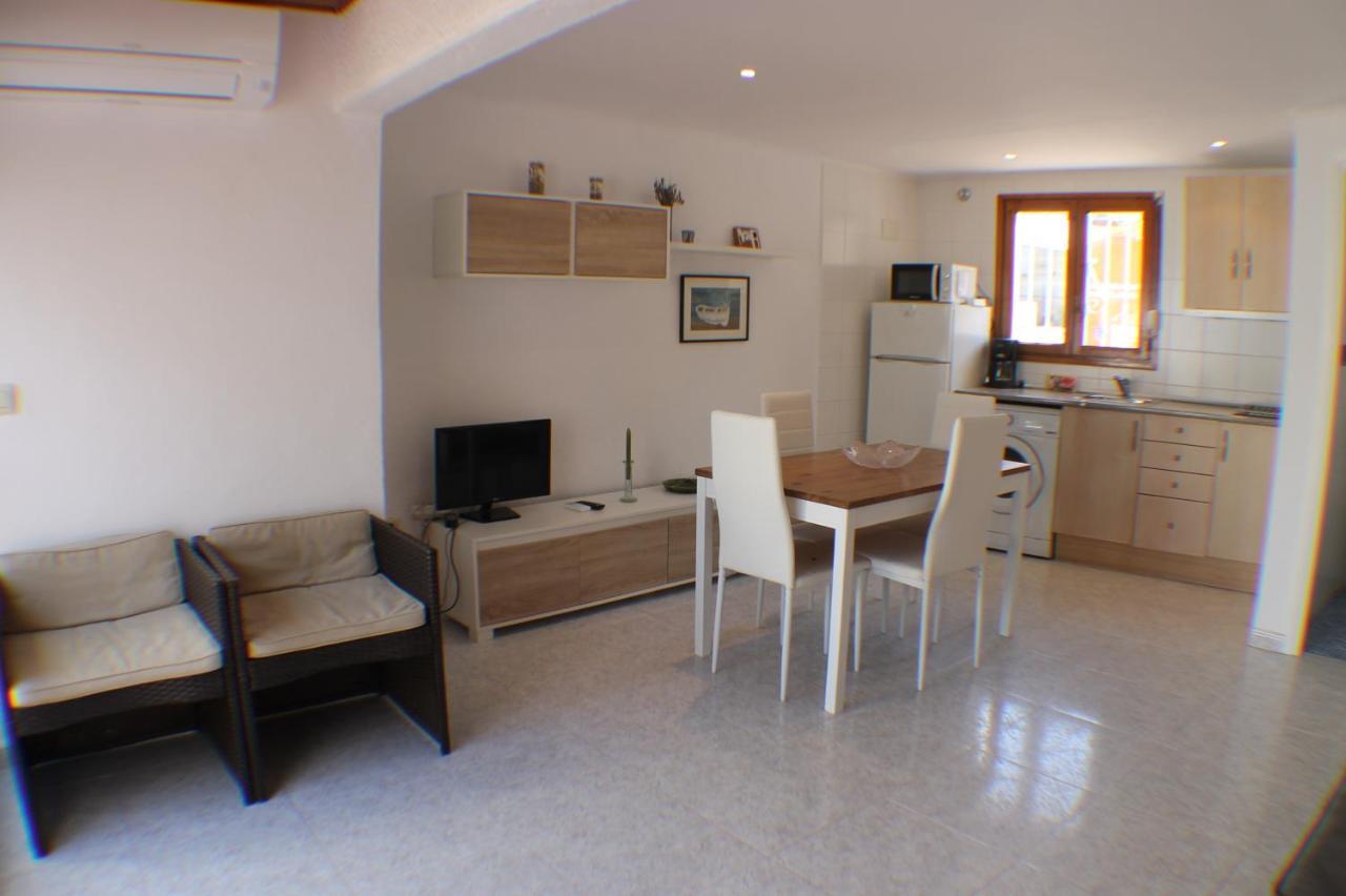 Agi Port De Rosas Apartment Luaran gambar