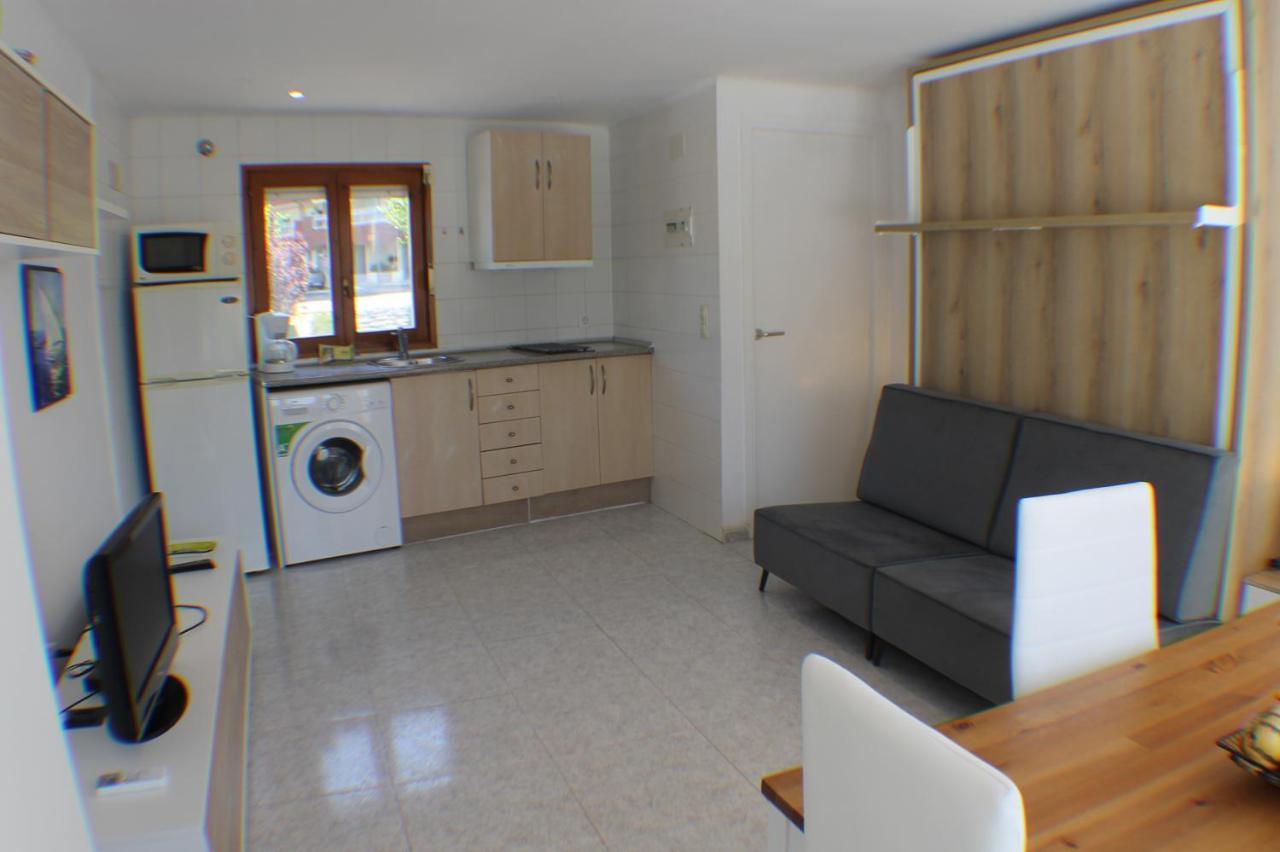 Agi Port De Rosas Apartment Luaran gambar